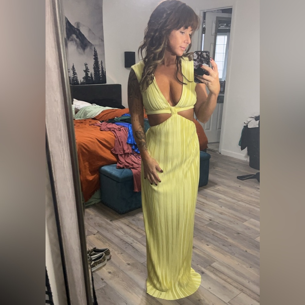 Lulus cutout dress
